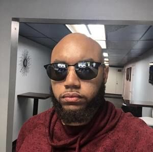 Meet your Posher, D real